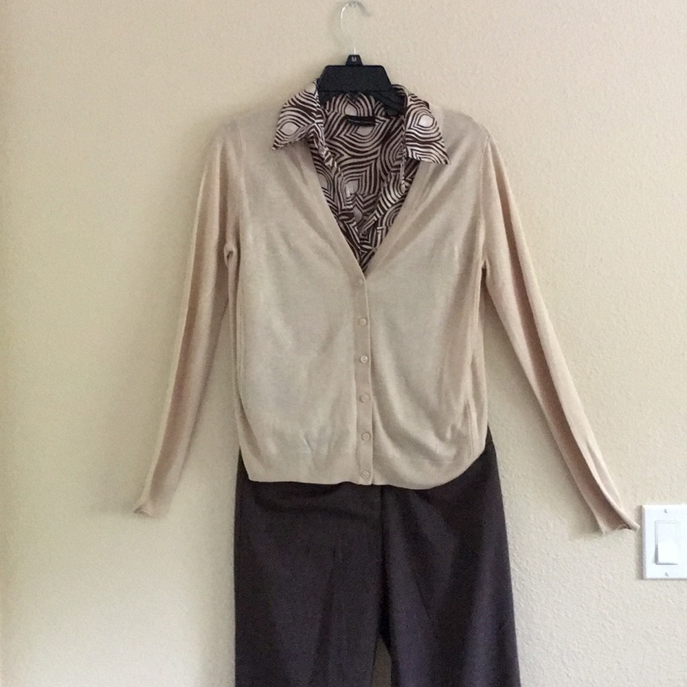Sweater - Picture 2 of 3